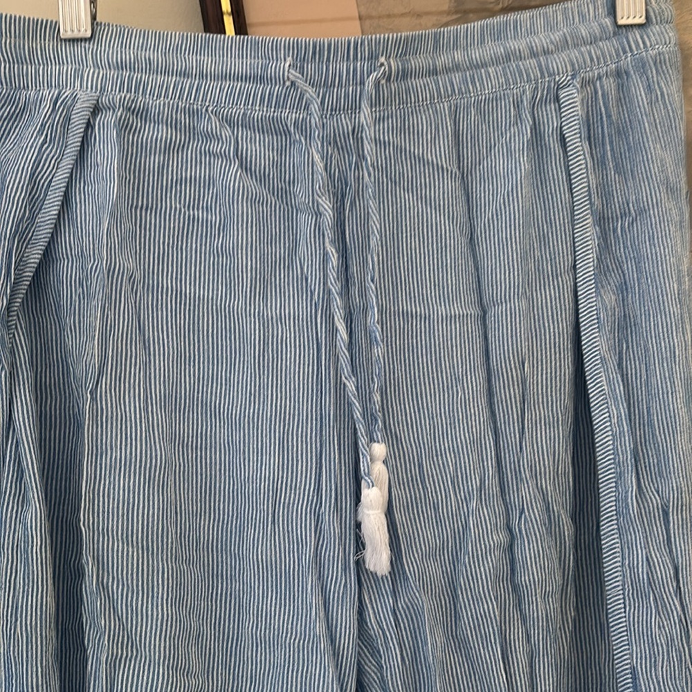 GapBody linen blend loose fit cover-up pants - Picture 5 of 7